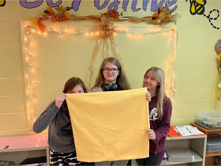 students making quilts 